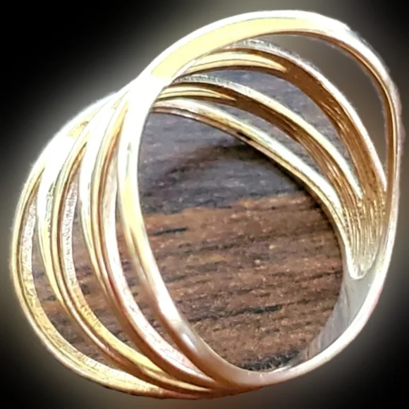 14K Yellow Gold Women's Triple Crossover Ring Size 7 - Picture 9 of 14